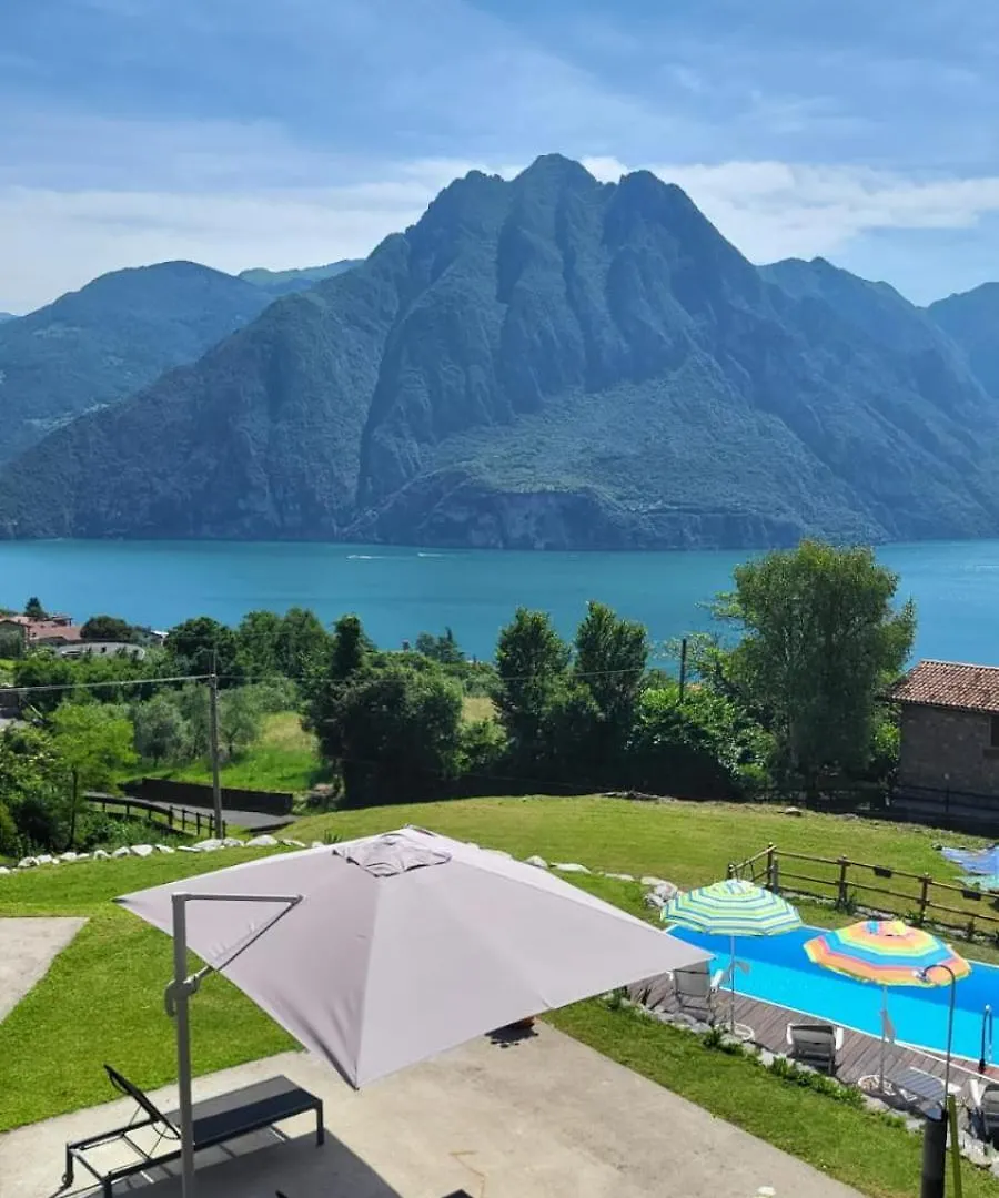 Casa Vacanze Relax Riva di Solto